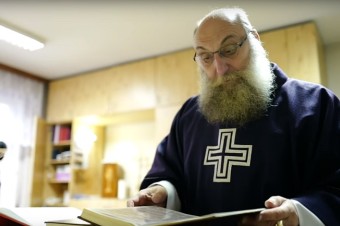 Biskupi reagujú na aktuálny trend. Rastie počet záujemcov o trvalý diakonát