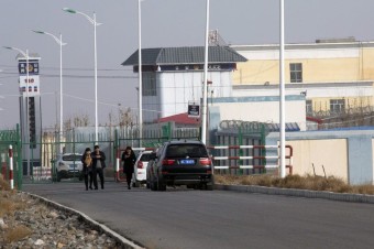 Dokumenty odhaľujú totalitný režim v táboroch v čínskej provincii Sin-ťiang