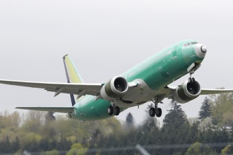 Boeing zrejme do konca roka certifikát pre 737 MAX nezíska