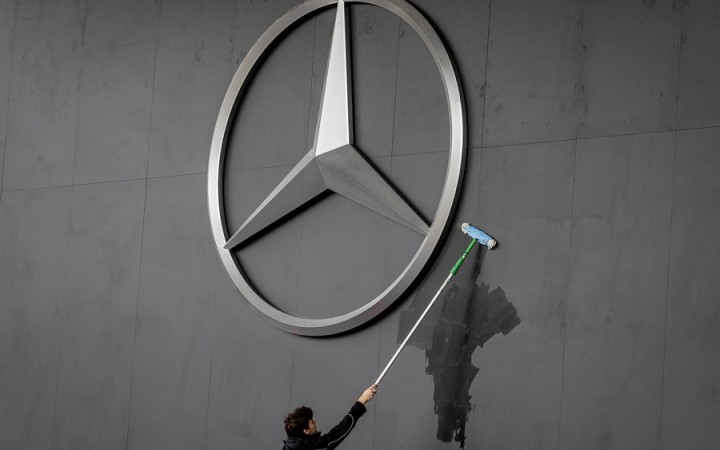 Daimler radí, aby sa štáty nespoliehali len na automobilový priemysel