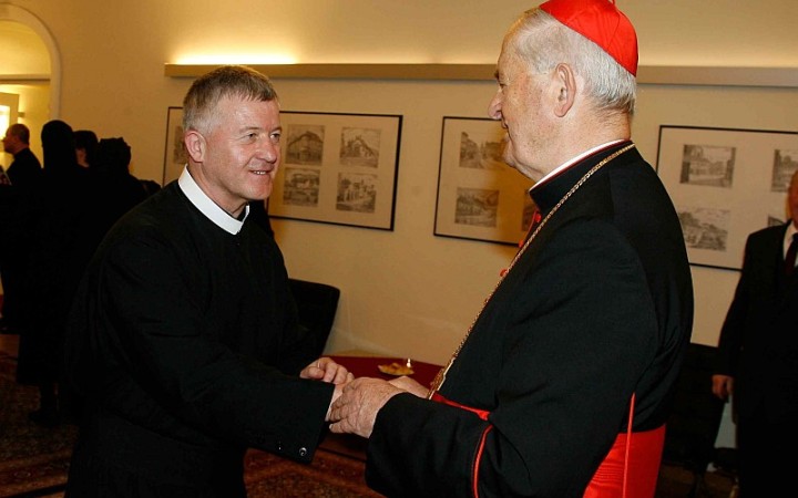 Pápež vyslal do sveta misionárov milosrdenstva. Sú medzi nimi aj Slováci