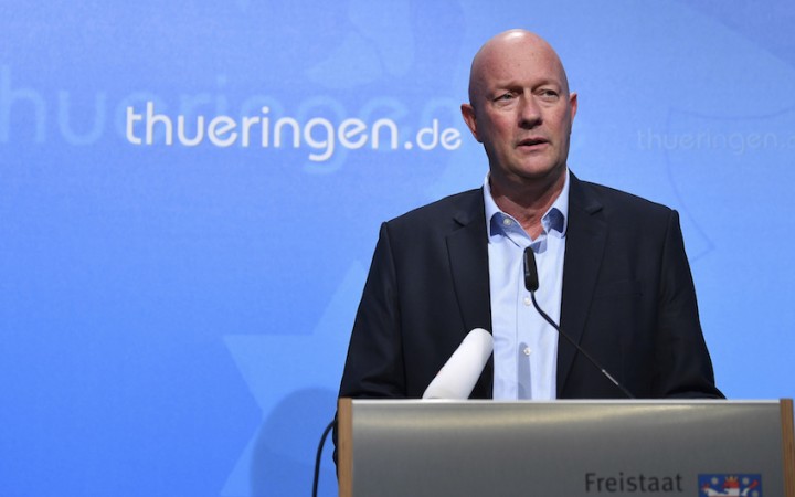 Durínsky premiér odstúpil po kritike z funkcie