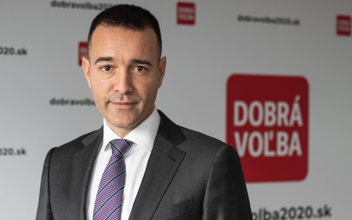 Pellegrini je na smiech a Kiska nemá na to, aby bol politikom