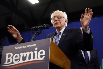 Sanders po víťazstve v Nevade potvrdzuje postavenie favorita