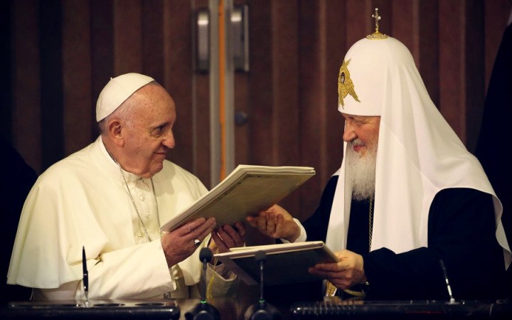 Stretnutie pápeža a patriarchu je veľký posun, ale prečo Kuba?