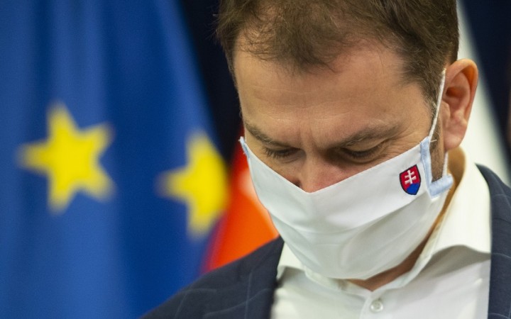 Koronavírus na Slovensku: Pribudlo 12 prípadov, dorazilo stotisíc respirátorov