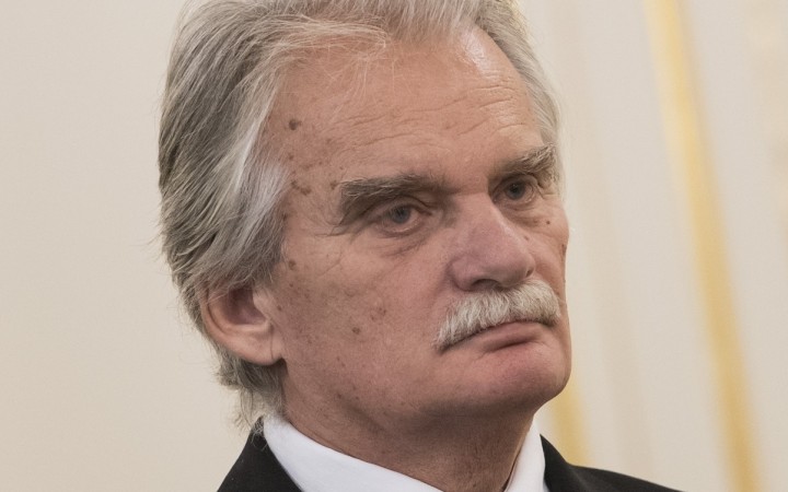 Sudca Mamojka sa vzdal funkcie pre kontakty s Kočnerom