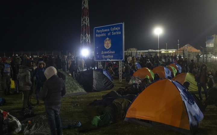 Fidesz v reakcii na verdikt súdu EÚ: Stále nás chcú nútiť prijímať utečencov
