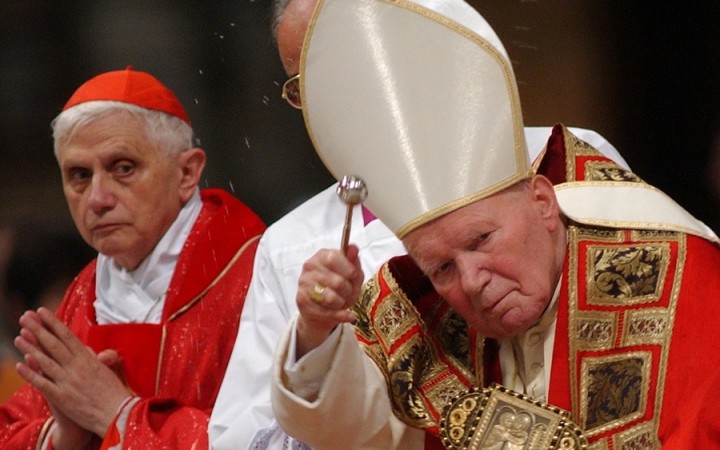 Benedikt XVI.: V Jánovi Pavlovi II. sa zviditeľnila Božia moc a dobrota