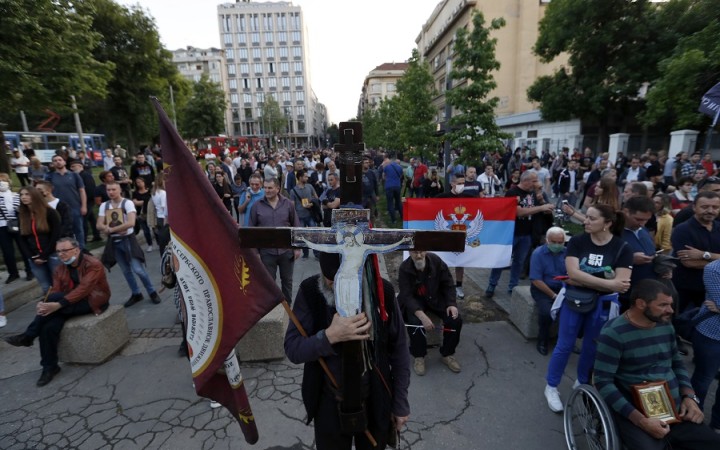 Konflikt medzi štátom a cirkvou v Čiernej Hore má ukrajinský scenár