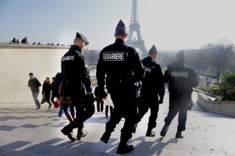Francúzsku hrozí radikalizácia moslimských policajtov a vojakov