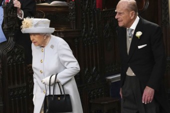 Británia: Kráľovnin manžel princ Philip sa dožíva 99 rokov