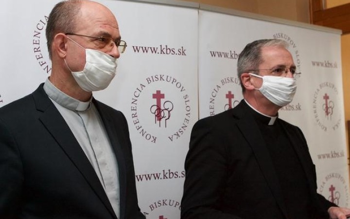 Biskupi zrušili dišpenz od povinnej účasti na nedeľných omšiach