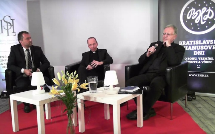 Moravčík vs. Haľko: Diskusia o stave Cirkvi (video)