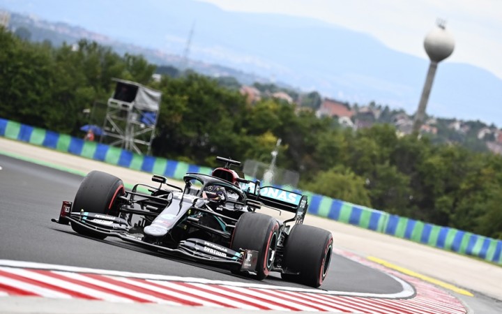 Pred Veľkou cenou Maďarska bol najrýchlejší Vettel 