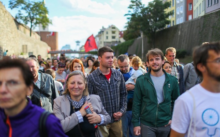 Slováci a potraty: Čím starší, tým viac pro-life