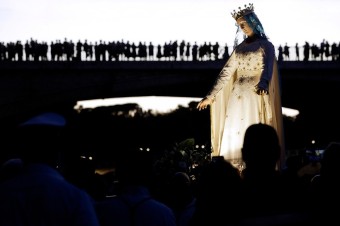 Pred bosmi sa ukláňa aj Mária. Cirkev chce vypratať mafiu z ľudovej zbožnosti