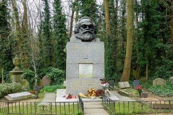 Diabol a Karl Marx (knižná recenzia)