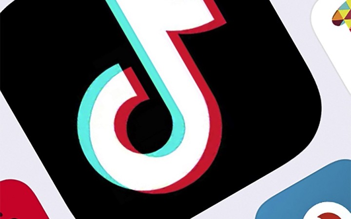Trumpova administratíva od nedele zakáže v USA aplikácie WeChat a TikTok
