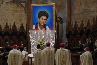 Influencera Božieho Carla Acutisa vyhlásili za blahoslaveného