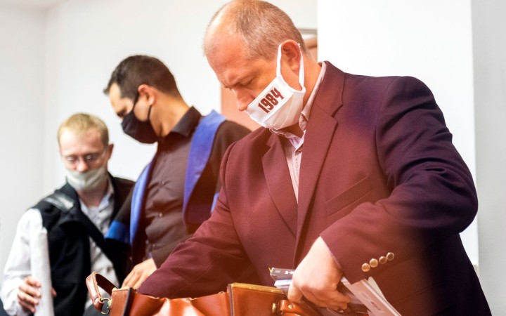Kotlebu uznal súd za vinného, dostal trest štyri roky a štyri mesiace väzenia