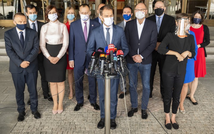 Voľba kandidáta sa presúva na štvrtok