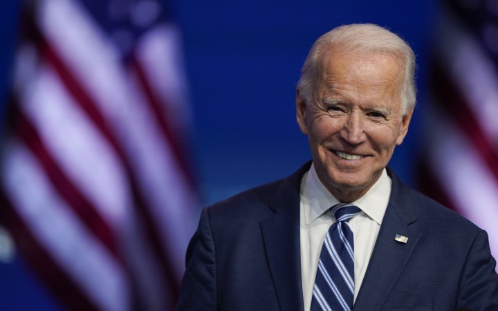 Biden a prijímanie