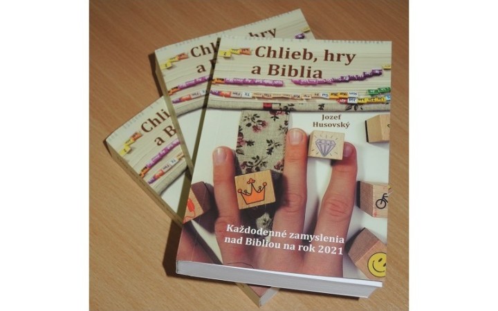 Keď sa Biblia hodí k chlebu, káve aj portskému