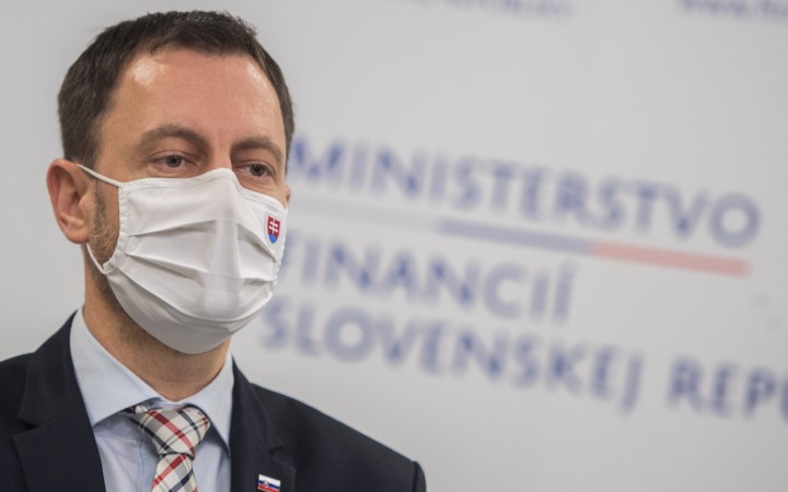 SaS radšej nech stráži ministra Hegera, aby nezvyšoval dane