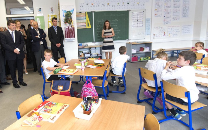 „Update Schule“: Ako na to idú Rakúšania