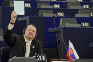 Reakcia na reakciu, alebo Minárik ku Škripekovi