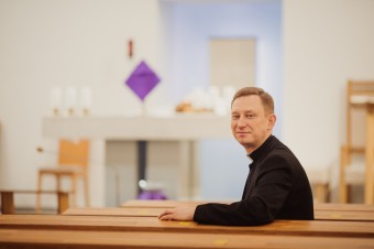 Kňaz Peter Sykora je presvedčený, že Boh pandémiu využije na to, aby očistil cir