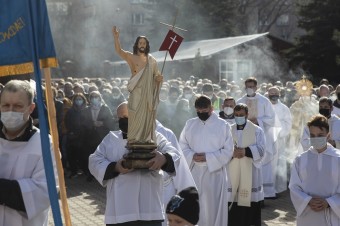 Verím vo vzkriesenie tela: mal Zmŕtvychvstalý biologické potreby?