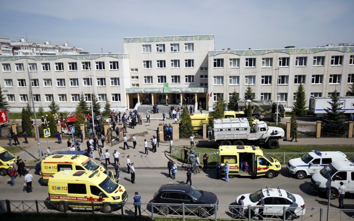 Z Kazane hlásia 11 obetí, druhého útočníka polícia zastrelila