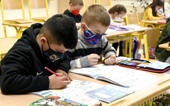 Počet respiračných infekcií stúpa, otvorené školy môžu viesť k premorovaniu