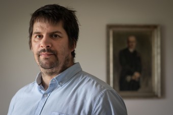 Z detí, ktoré v rodine zažívajú psychické násilie, si školíme nových násilníkov