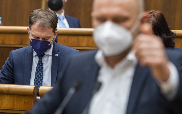 Črtá sa dohoda na kolúznej väzbe, v koalícii sa rozhoduje aj o navýšení rozpočtu