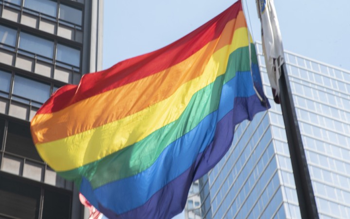 Kardinál chcel mať jún mesiacom Božského srdca, školy si vybrali tému LGBTI