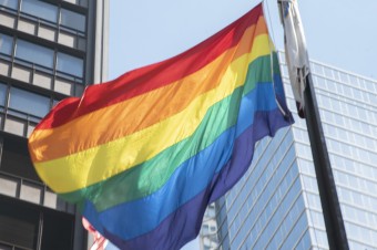Kardinál chcel mať jún mesiacom Božského srdca, školy si vybrali tému LGBTI