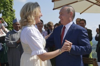Rakúska exministerka zahraničia vstúpila do správnej rady ruského Rosnefťu