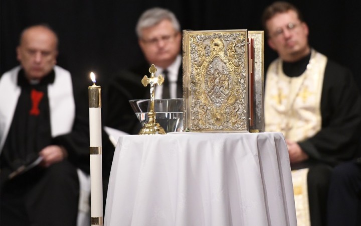Sesterské cirkvi: pozerajme najprv na duchovnú zhodnosť, až potom na nedostatky