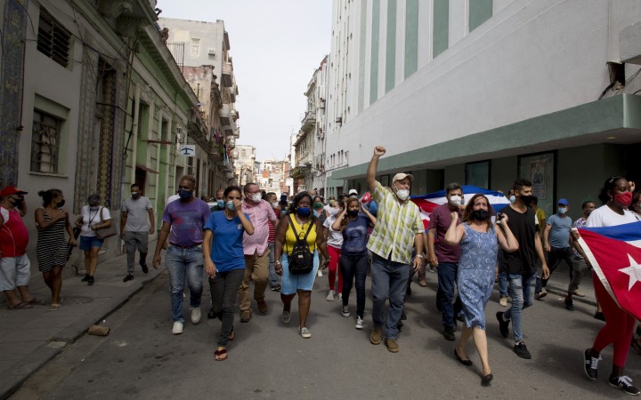 Kričať ¡Viva Cuba libre! je zatiaľ predčasné