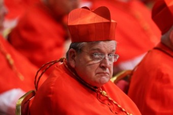 Kardinál Burke kritizuje obsah aj tón dokumentu pápeža Františka