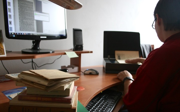 Originálny nápad dominikánov: bezdomovci im digitalizujú knihy