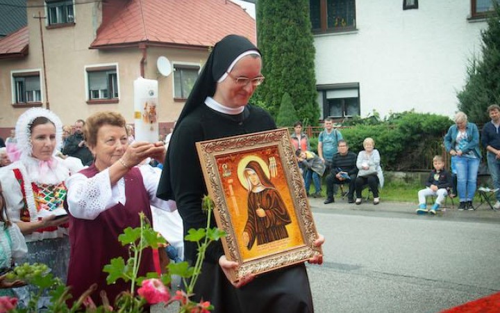 Ctitelia blahoslavenej sestry Zdenky Schelingovej sa zišli v jej rodnej obci