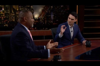 Ben Shapiro debatoval v relácii Billa Mahera o kritickej rasovej teórii