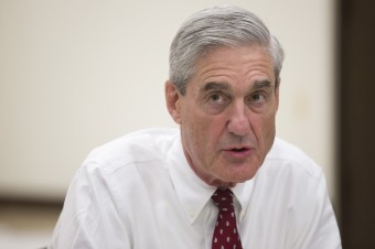 Trump mal právo vyhodiť Comeyho. Môže aj Muellera, ale bola by to chyba