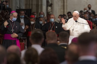 Cirkvi, ktorá nedáva priestor dobrodružstvu slobody, hrozí, že sa stane rigidnou