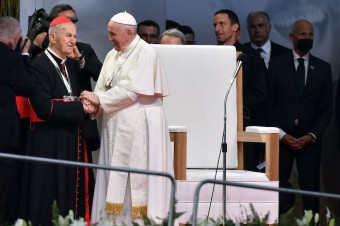 František nevošiel do dómu, ale do kuchyne