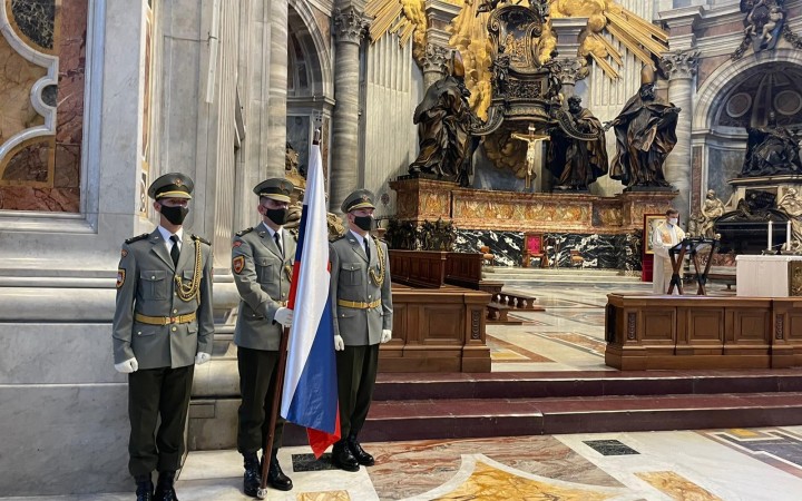 Príslušníci slovenských ozbrojených síl opäť putujú do Ríma